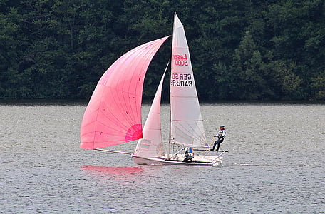 person on sailing boat thumbnail