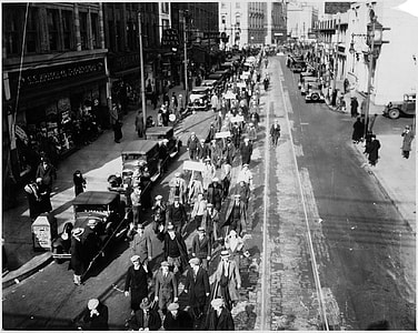 Marchers in Camden, New Jersey demanding jobs during the Great Depression thumbnail