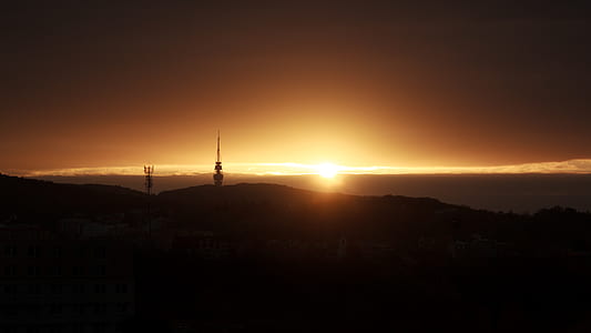 sunrise over the horizon thumbnail