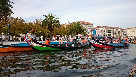 three assorted canoes thumbnail