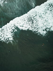 photo of sea waves thumbnail