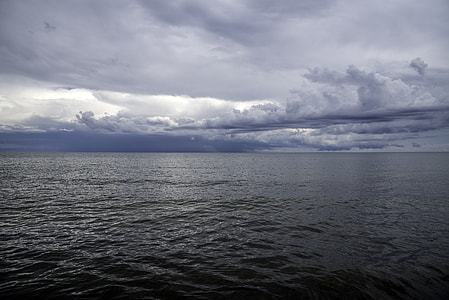 Clouds over Lake Michigan at Newport State Park, Wisconsin thumbnail