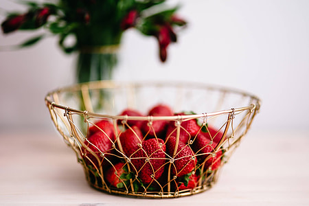 Fresh Strawberries thumbnail