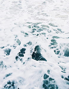 ocean waves photo thumbnail