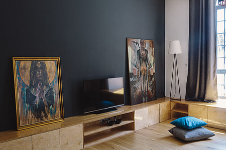 Modern loft apartment full of art thumbnail
