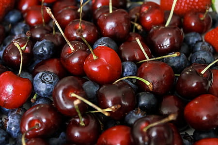 Closeup Photo of Bunch of Cherries thumbnail