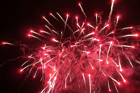 red fireworks thumbnail