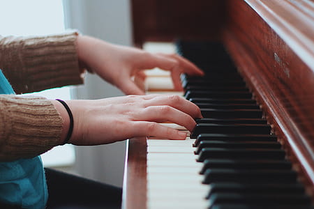 person playing piano thumbnail