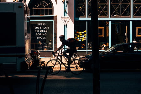 Cyclist thumbnail