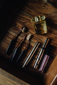 Makeup and beauty essentials thumbnail
