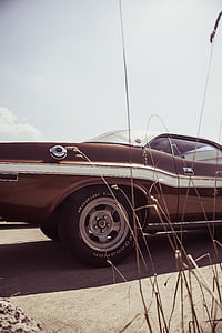 red and black car thumbnail