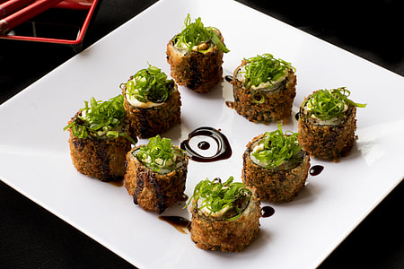 plate of sushi thumbnail