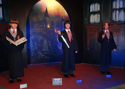 three Harry Potter character scene statues thumbnail