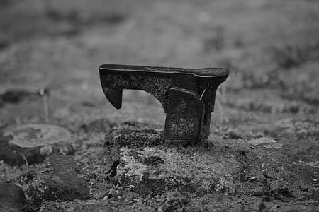 black metal hook on ground thumbnail