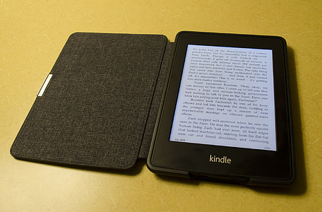 black Amazon Kindle turned on thumbnail