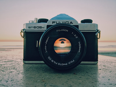 black and gray Fujica DSLR camera thumbnail
