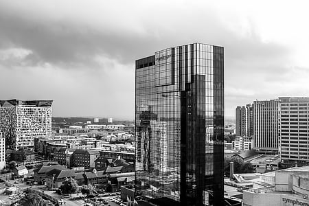 grayscale photo of building thumbnail