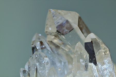 clear gemstones thumbnail