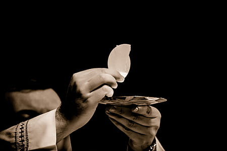 Priest Holding Hostia thumbnail