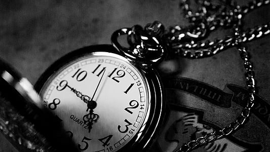pocket watch displaying 4:46 thumbnail