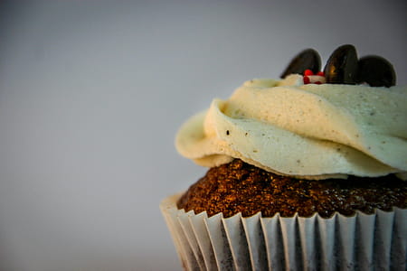 Chocolate Cupcake thumbnail