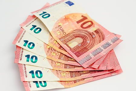 six 10 Euro banknotes thumbnail