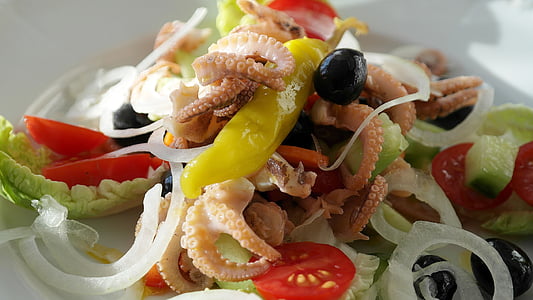 vegetables with squid thumbnail