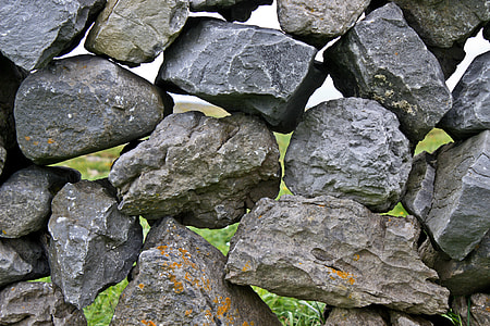 pile of rocks thumbnail