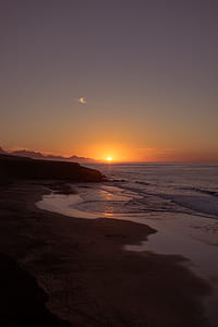 beach during sunset thumbnail