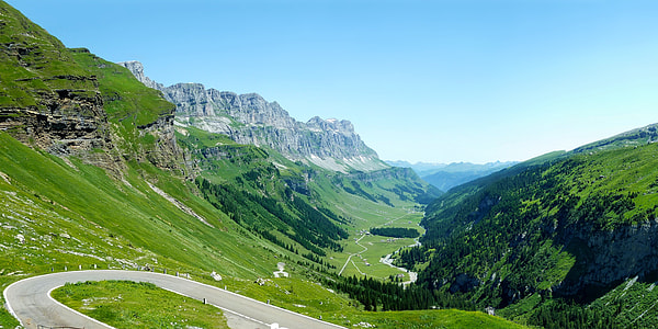 landscape photography of mountain thumbnail