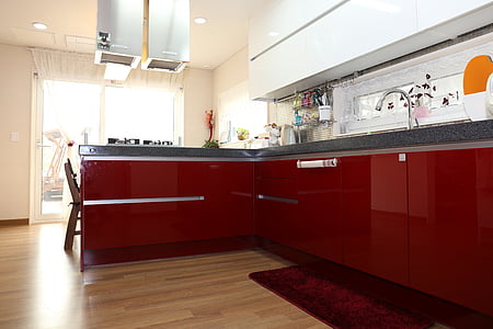 photo of red kitchen cabinet thumbnail