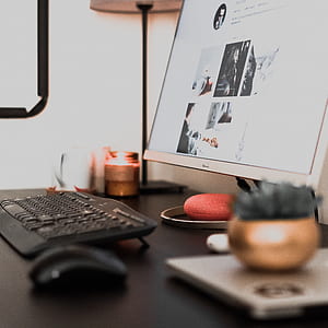 silver flat screen computer monitor thumbnail