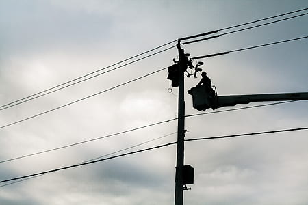 silhouette of a wire man on the pole thumbnail