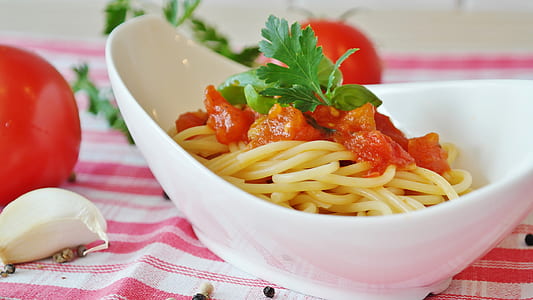 pasta dish on white ceramic bowl thumbnail