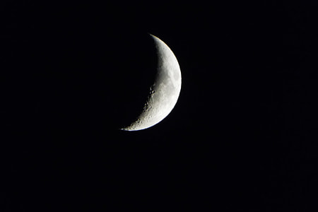 crescent moon thumbnail