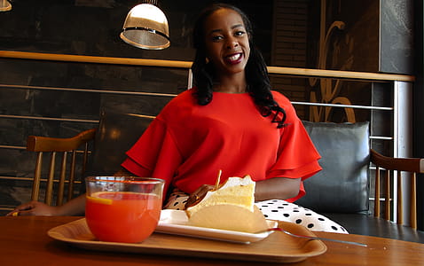 Woman in Red Top thumbnail