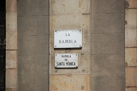 La Rambla signage on brown wall thumbnail