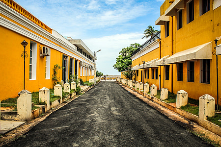 yellow concrete buildings thumbnail