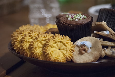 chocolates and cookies thumbnail