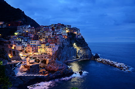 cinque terre at night thumbnail