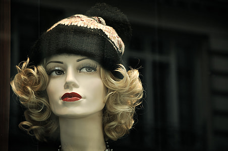 blonde hair wig on mannequin thumbnail