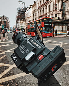 black Red raven video camera thumbnail