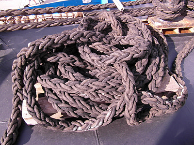 Large Rope on the Boat thumbnail