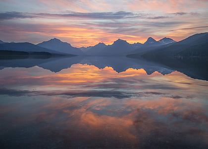 mountains during sunset thumbnail