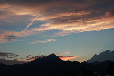 silhouette of mountain thumbnail
