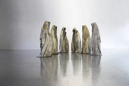five wearing capes thumbnail