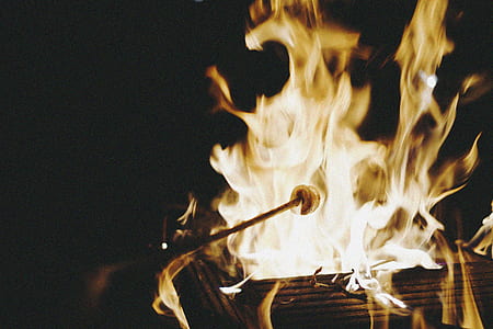 marshmallow on fire thumbnail