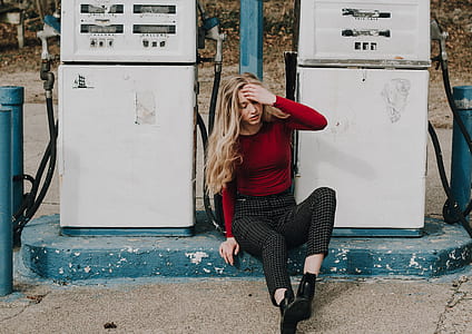 woman sitting on ground thumbnail