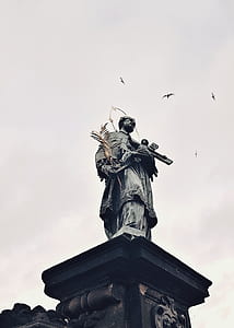 male concrete statue thumbnail