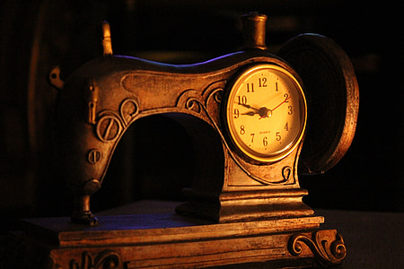 brown analog sewing machine themed clock thumbnail